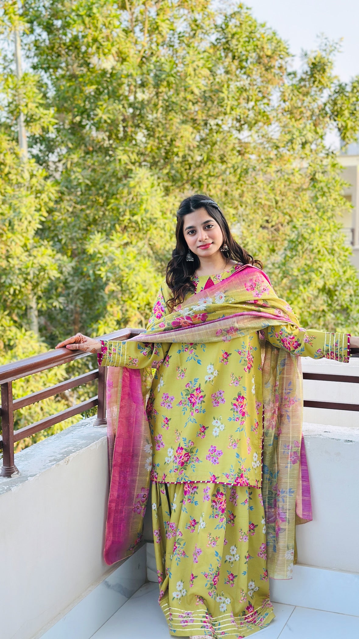 DHANI GULAAB