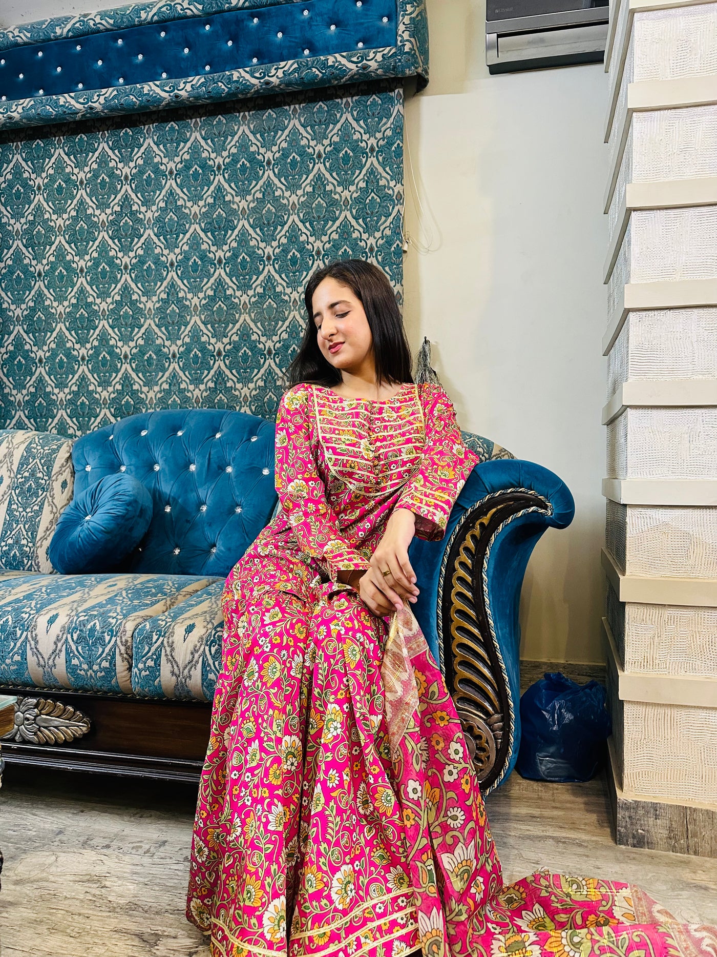 FUCHSIA PINK GHARARA